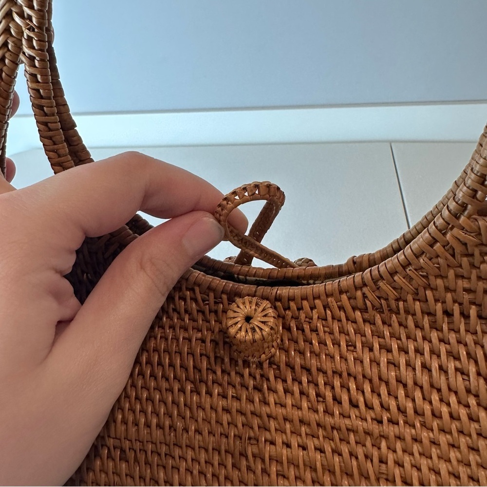 Shiva Urban Tan Brown Handwoven Bali Rattan Bucket Fabric Cinched Purse Handbag - Picture 6 of 8